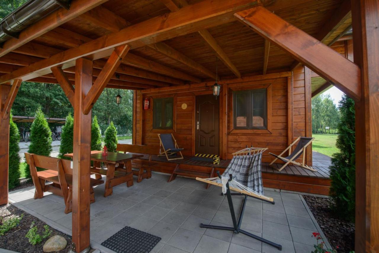 Holiday home Caloroczny Sosenka 1-5 Z 2 Sypialniami, Aneksem, Lazienka I Salon Milicz