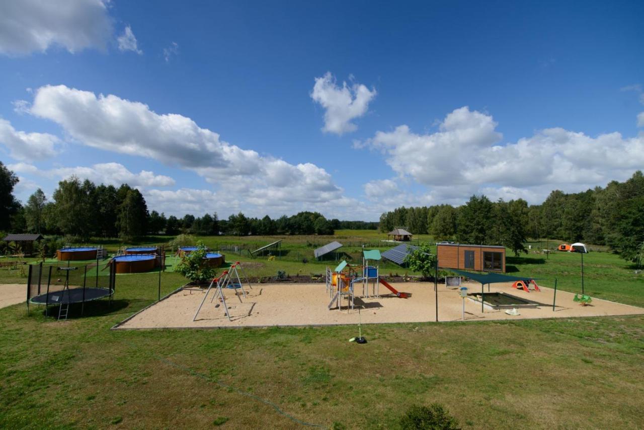 Caloroczny Sosenka 1-5 Z 2 Sypialniami, Aneksem, Lazienka I Salon Holiday home
